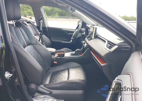 2021 Toyota Rav4 Adventure из США, поврежденный, VIN 2T3J1RFV7MW202621